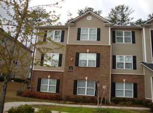 8103 Fairington Ridge Cir, Lithonia, GA 30038