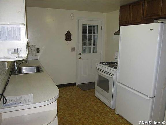 5th image of 506 Boulevard St