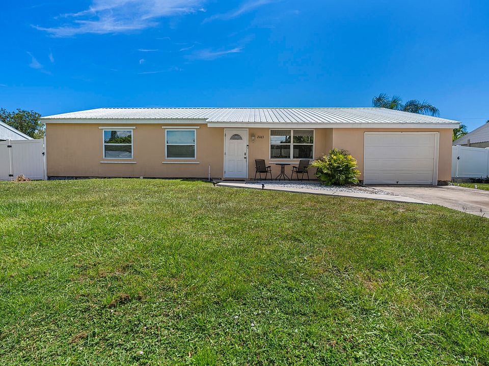 1st image of 2065 SE Wald Street