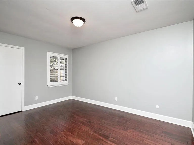 8319 Burning Hills Dr — Photo 11