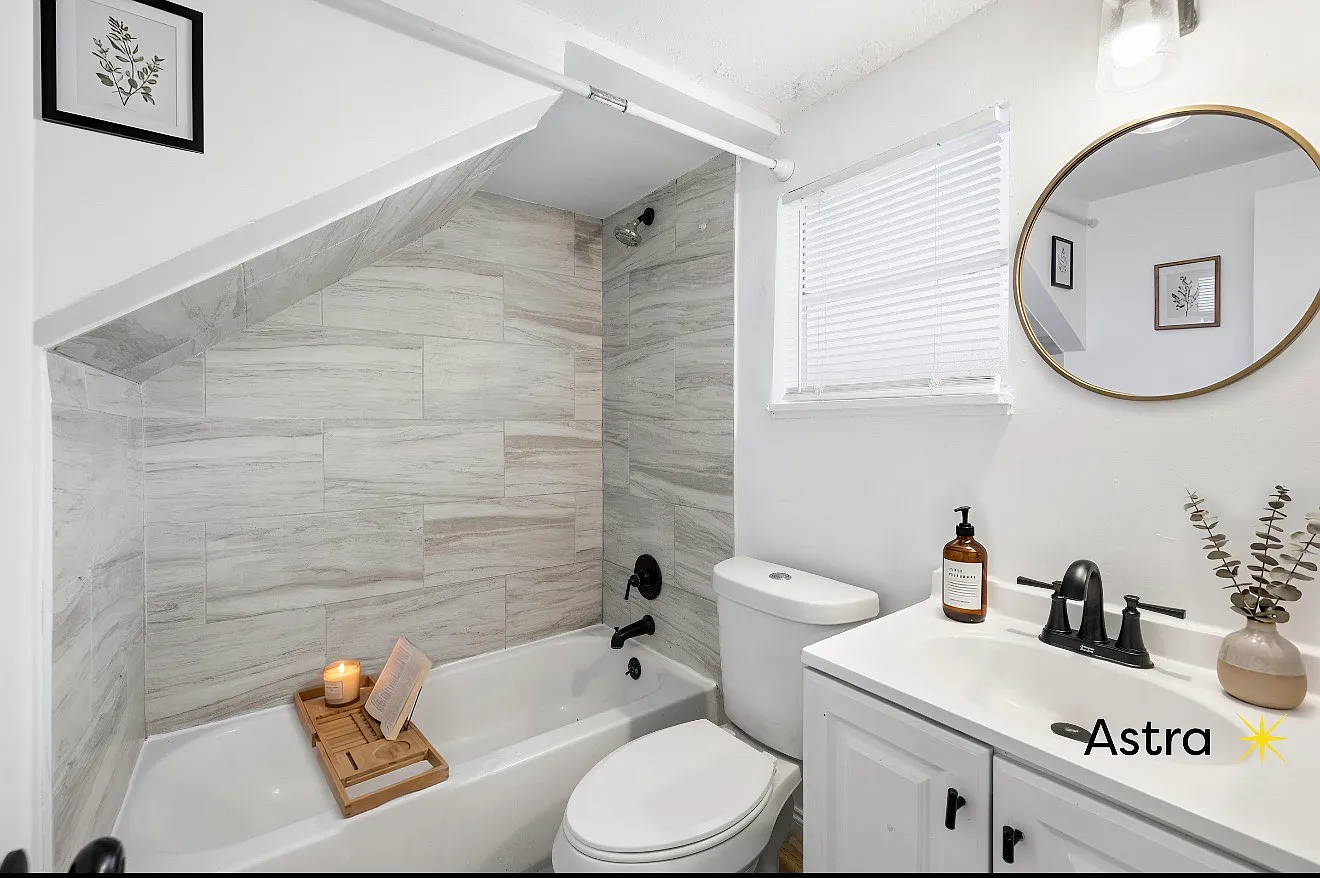 2 bed, $1,595 — Photo 4