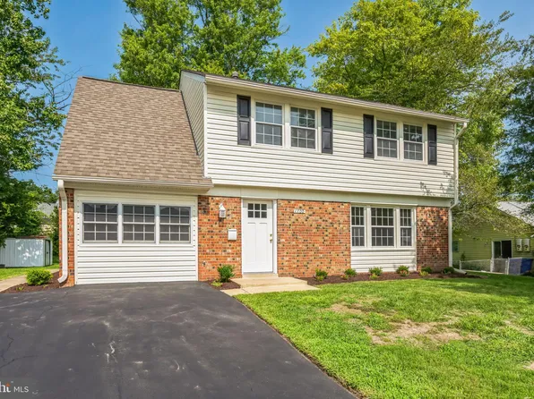 1700 Pittsfield Ln, Bowie, MD 20716