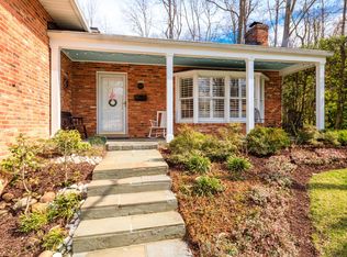 6203 Tally Ho Ln, Alexandria, VA 22307