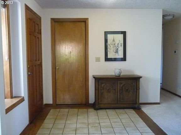 2nd image of 22525 SE Naomi Dr