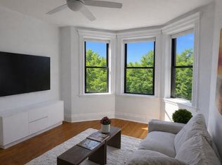 51 Park Dr APT 31, Boston, MA 02215