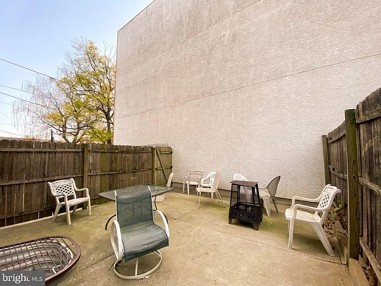 1622 W Jefferson St #1 — Photo 20