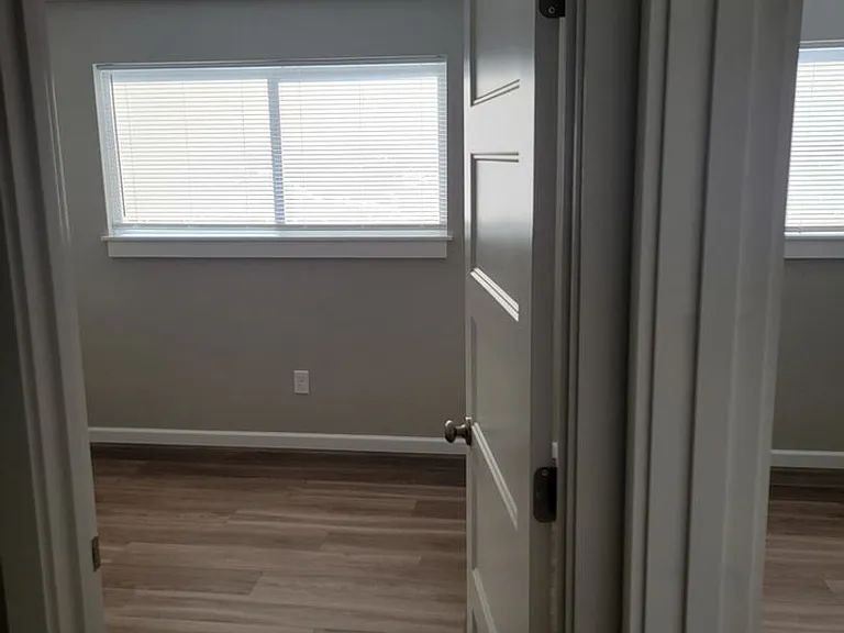 Stillwater Apartments — Photo 16