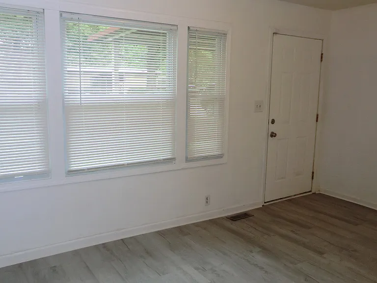 1036 N Fork Dr #A — Photo 3