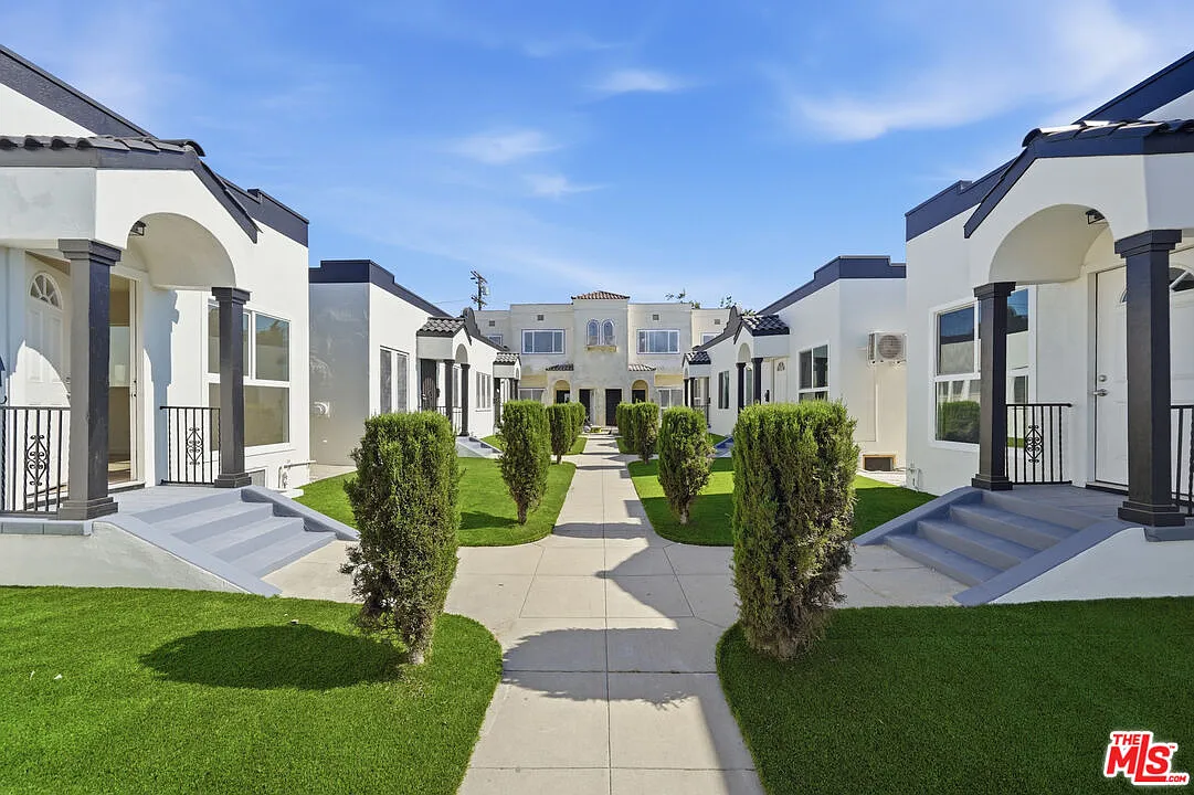 1 bed, 1.0 bath, 600 sqft, $1,975 — Photo 1