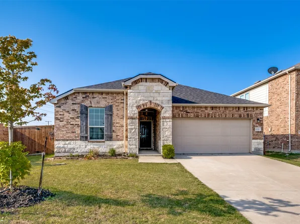 1926 Trace Dr, Aubrey, TX 76227