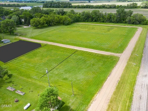 Lots 9 12 Block #32, Reynolds, ND 58275