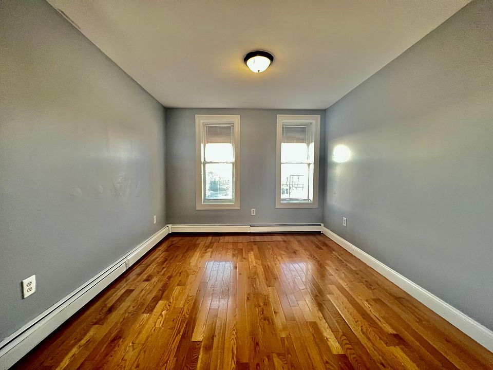 2nd image of 548 Avenue C #13A