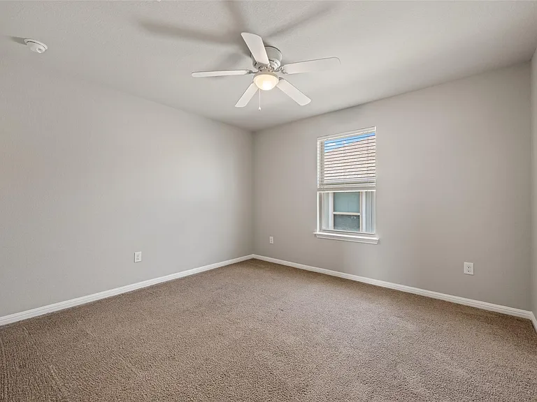 124 Guemal Rd — Photo 27
