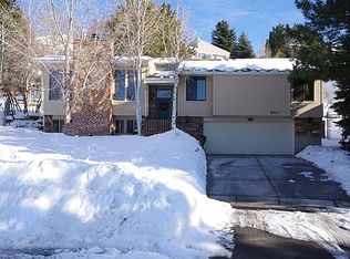 8457 S Regalia Rd, Salt Lake City, UT 84121