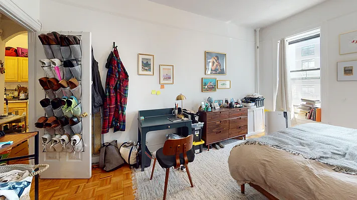 Rented by Bond New York | media 2