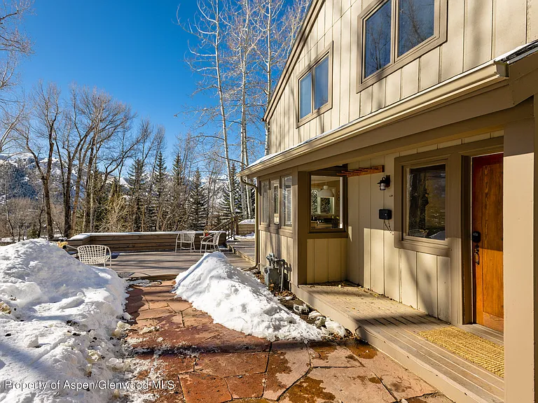 1036 Red Mountain Rd — Photo 20