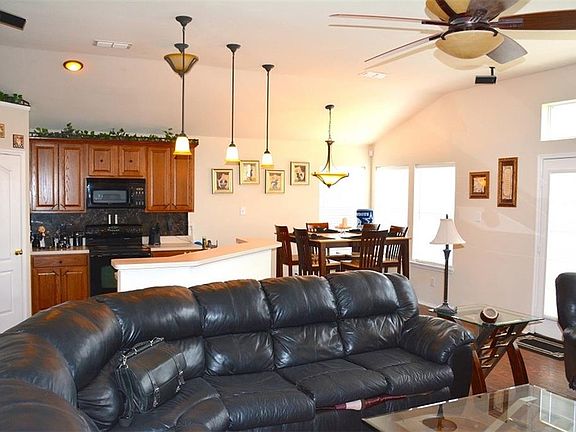 5th image of 1100 Deedee Creek Dr