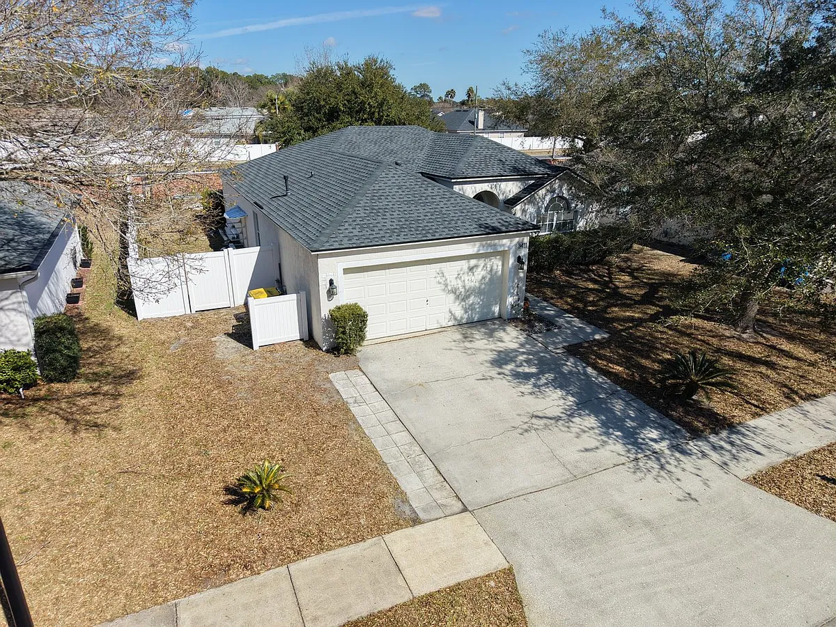 Building Photo - 3411 Glenn Hollow Ct