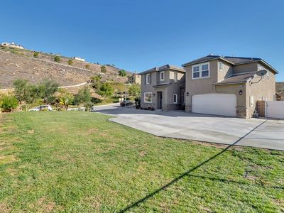 16483 Village Meadow Dr, Riverside, CA, 92503