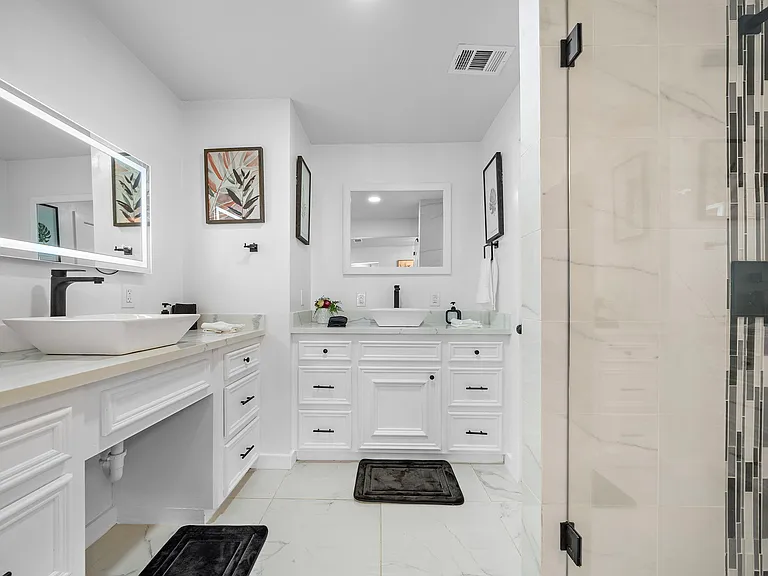 11018 Endicott Ln — Photo 21