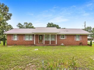 423 Posey Farm Rd, Raeford, NC 28376