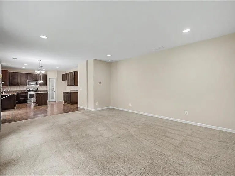 425 Moonlit Trl — Photo 25