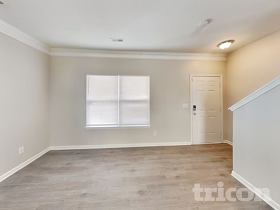 3rd image of 1208 Ballina Way