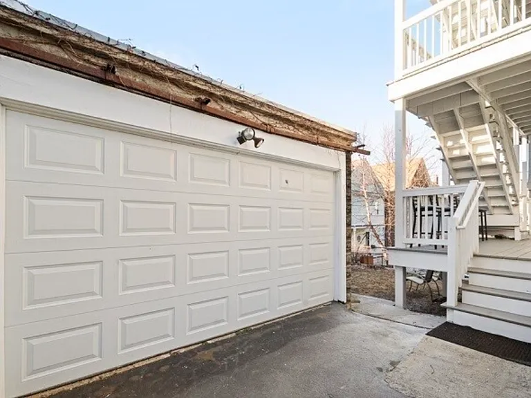 17 Dow St #2 — Photo 12