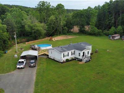 359 Hogan Creek Rd, Siloam, NC, 27047