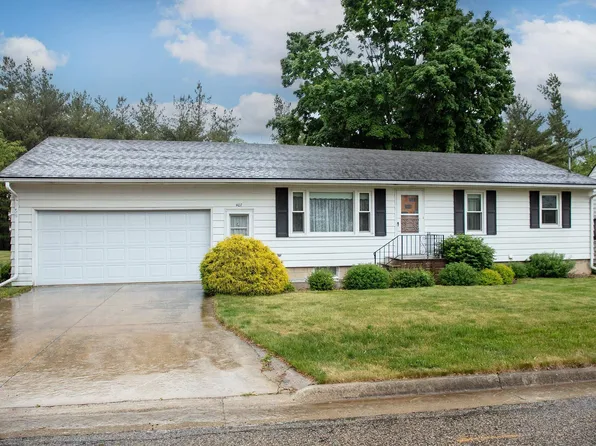 407 4th St SE, Tripoli, IA 50676