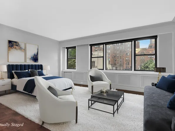 345 East 52nd Street 7A image 1 of 8