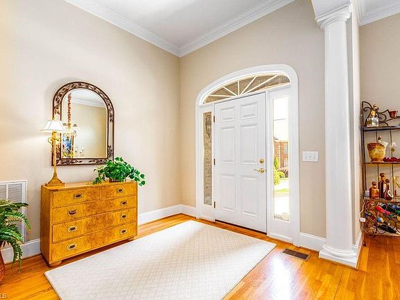 3rd image of 5007 Bearberry Point
