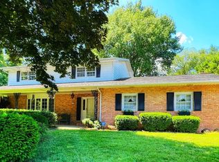 29 Highland Shore Dr, Danville, IL