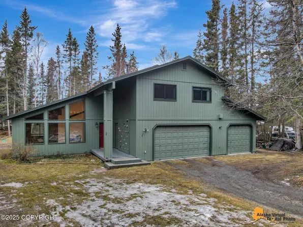 12540 Bainbridge Rd, Anchorage, AK 99516