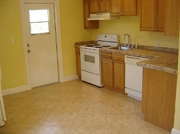 2nd image of 741 Roseland Dr
