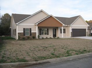 111 Gilmore, Calhoun, GA 30701