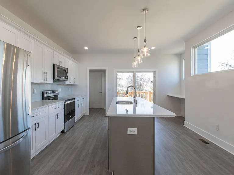 1713 Simpkins St #A — Photo 8