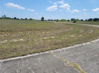 7020 Lotus Cir, Labelle, FL 33935