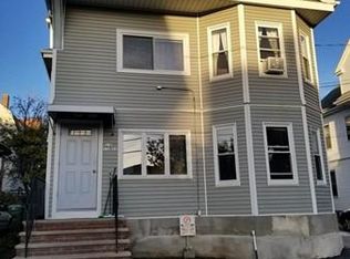 29 Lloyd Rd #1, Watertown, MA 02472