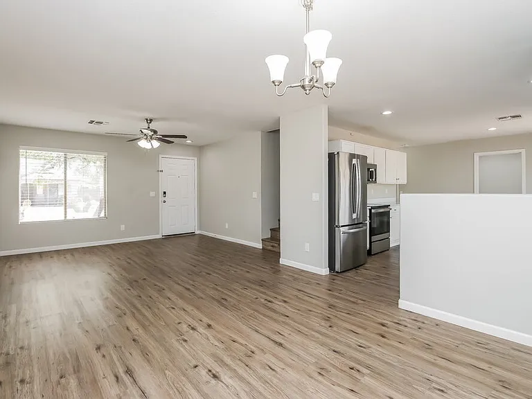 1198 E Dust Devil Dr — Photo 6