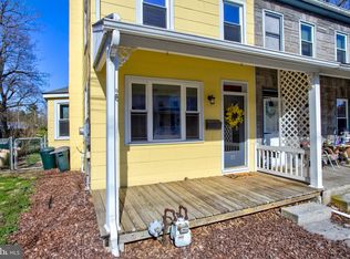 20 N Locust St, Lititz, PA 17543