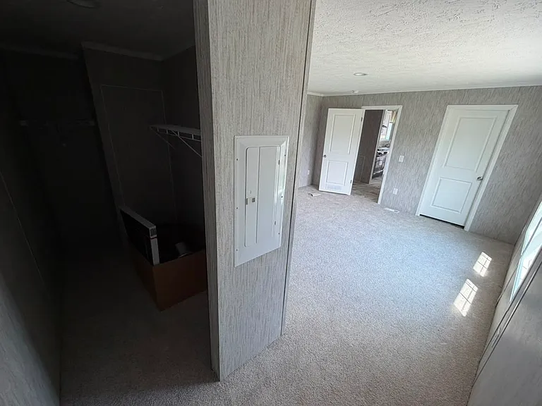 265 Brian Ln — Photo 14