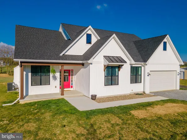 116 Glade Dr, Harpers Ferry, WV 25425