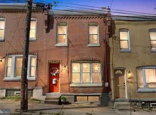 4476 Fleming St, Philadelphia, PA 19128