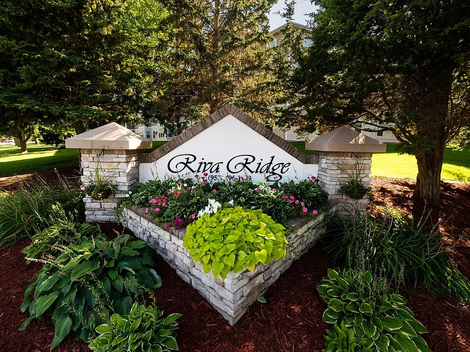 Riva Ridge Apartments