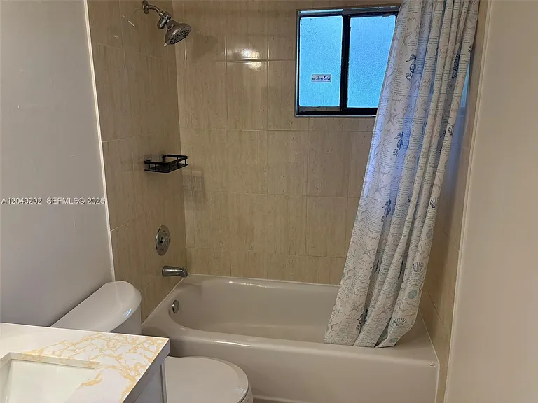 8500 SW 133rd Avenue Rd #422 — Photo 16