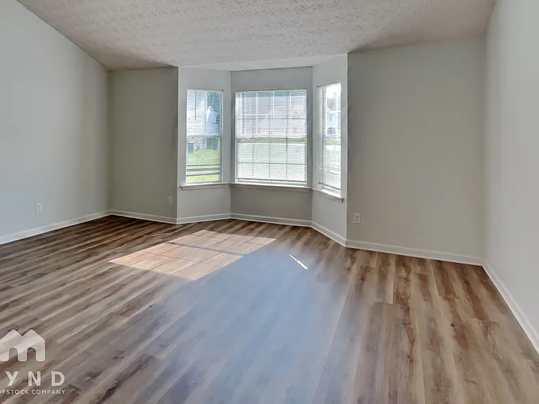 10851 Southshore Ct — Photo 10
