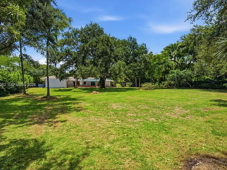 12365 SW 60th Ct — Photo 32
