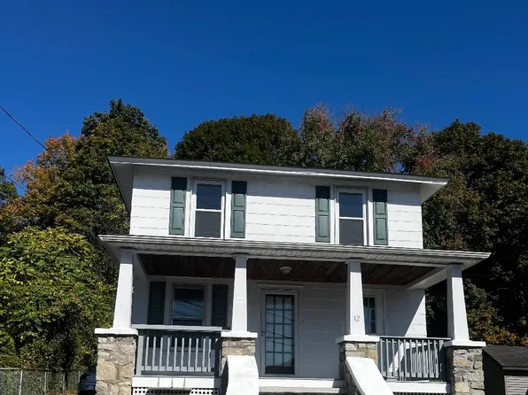 12 S Plank Rd #A, Newburgh, NY 12550