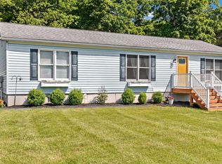 561 N Middleton Rd, Carlisle, PA 17013